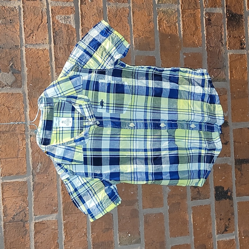 Carter's 4t Short Sleve Button Down and coordinating t-shirt